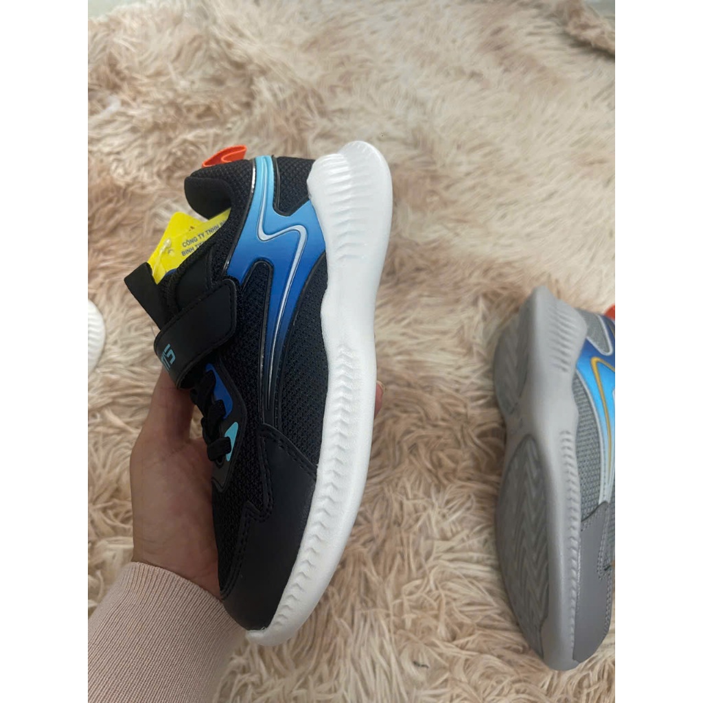 BSB010100  GIÀY THỂ THAO BÉ TRAI ĐEN VÀ XÁM