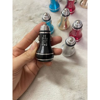 Tẩu sạc cao cấp sạc điện thoại trên ô tô dùng chung điện 12v và 24v. Tẩu 2 cổng sạc USB sạc nhanh hàng cao cấp (1 chiếc)