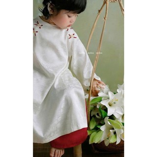 [B&G] Áo dài trắng đính hoa kèm quần lụa đỏ, áo dài tết cho bé gái từ 10-45kg(2-12 tuổi)