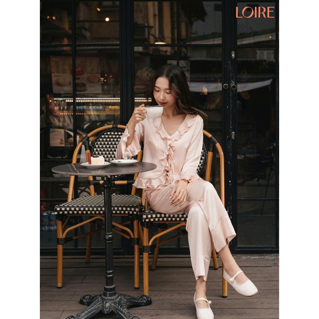 [AN ÊM]Bộ Mặc Nhà Hải Đường Loire FDMN250331 Lụa Pháp Cao Cấp Set Dài Tay Phối Bèo Nhún Thắt Nơ