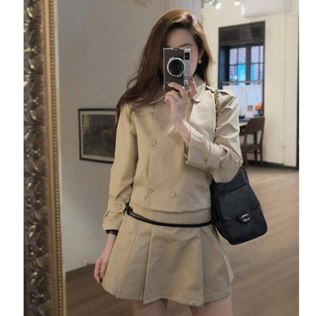 MIU.STUDIO •”Hana Set” Set áo kaki nâu dài tay đính khuy gỗ cao cấp kèm chân váy xếp ly ngắn xoè phong cách tiểu thư HQ