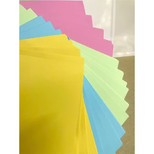 Bìa cứng trộn màu, một màu khổ A4 chất lượng cao, nhẵn, mịn, định lượng 160gsm dùng làm thủ công, bìa sổ...in ấn đẹp