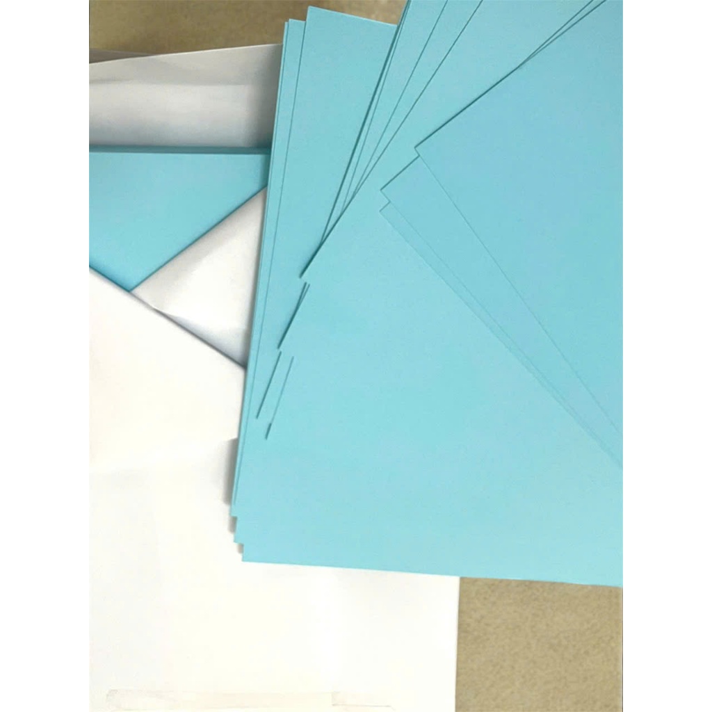 Bìa cứng trộn màu, một màu khổ A4 chất lượng cao, nhẵn, mịn, định lượng 160gsm dùng làm thủ công, bìa sổ...in ấn đẹp