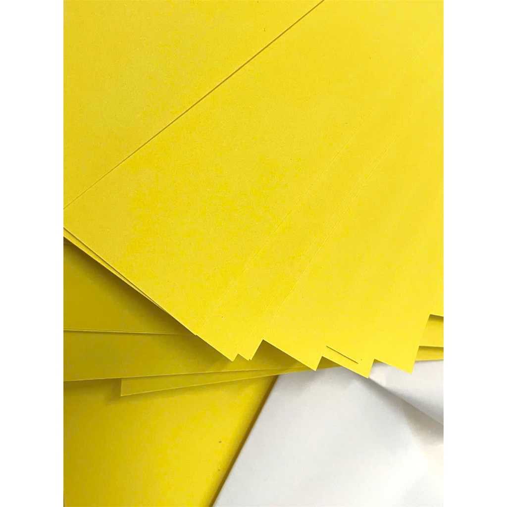 Bìa cứng trộn màu, một màu khổ A4 chất lượng cao, nhẵn, mịn, định lượng 160gsm dùng làm thủ công, bìa sổ...in ấn đẹp