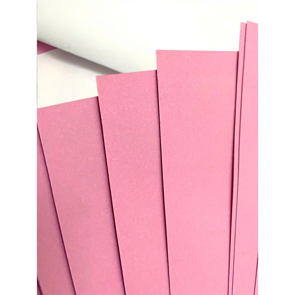 Bìa cứng trộn màu, một màu khổ A4 chất lượng cao, nhẵn, mịn, định lượng 160gsm dùng làm thủ công, bìa sổ...in ấn đẹp