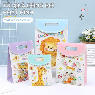 Túi giấy đựng quà mini với tay cầm tiện lợi - Thiết kế xinh xắn, phù hợp làm quà tặng cho bạn bè thân thiết.