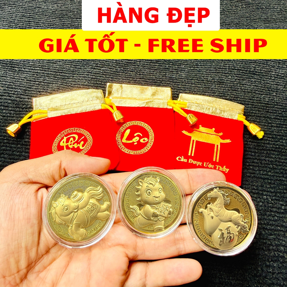 Đồng xu hình con Ngựa 2026 kèm túi Lộc Phúc đỏ may mắn