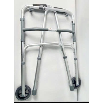 Khung Tập Đi Nhôm Bánh Lớn GBM-033  Cho Người Lớn Tuổi, Chân Yếu.Khung Tập Đi GBM-033 Hỗ Trợ Người Tập đi lại an toàn