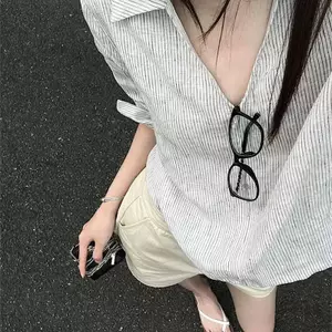 𝗟𝗶𝗮𝗺 - Áo sơ mi Linen cổ V BEELY