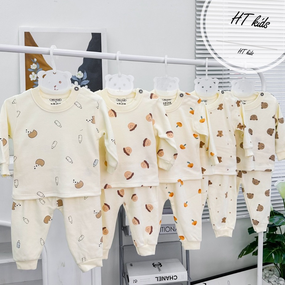 Bộ quần áo COTTON NỈ HÀN dài tay cài vai thu đông nền trắng kem cho bé trai bé gái 4-14kg