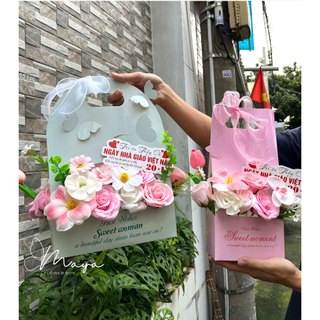 Giỏ hoa sáp 10 bông, 20 bông Kèm banner tone hồng xinh xắn - Quà tặng dịp lễ, sinh nhật, người yêu