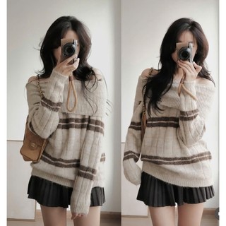 Áo Len Lông Mềm Trễ Vai Dài Tay Phối Kẻ Nâu 247store MochaKnit Off Shoulder Sweater Style Hàn Quốc Alentrevai811