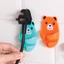 Combo 20 cái Móc treo ổ cắm hình gấu dán tường