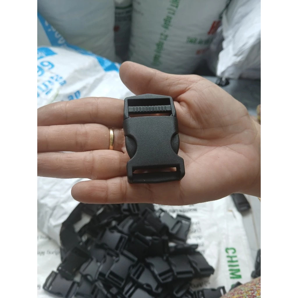 [Peinn] khoá 2F5 nhựa cao cấp dẻo dai không chày xước.