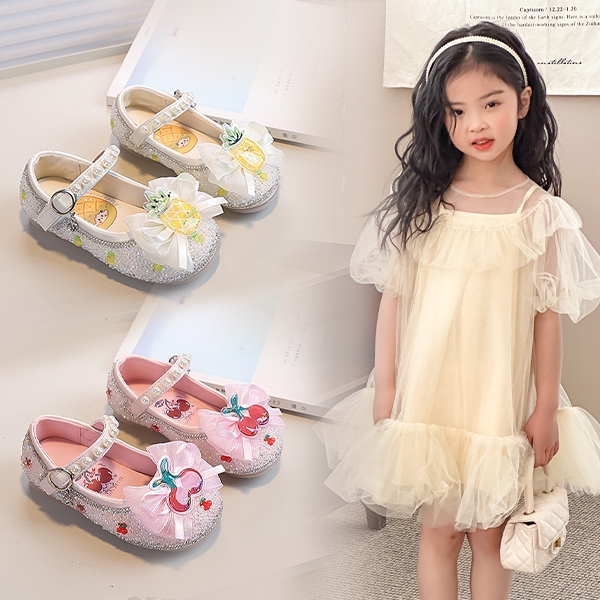 Giày công chúa phong cách ngọt ngào thời trang đám tiệc bé gái giản dị