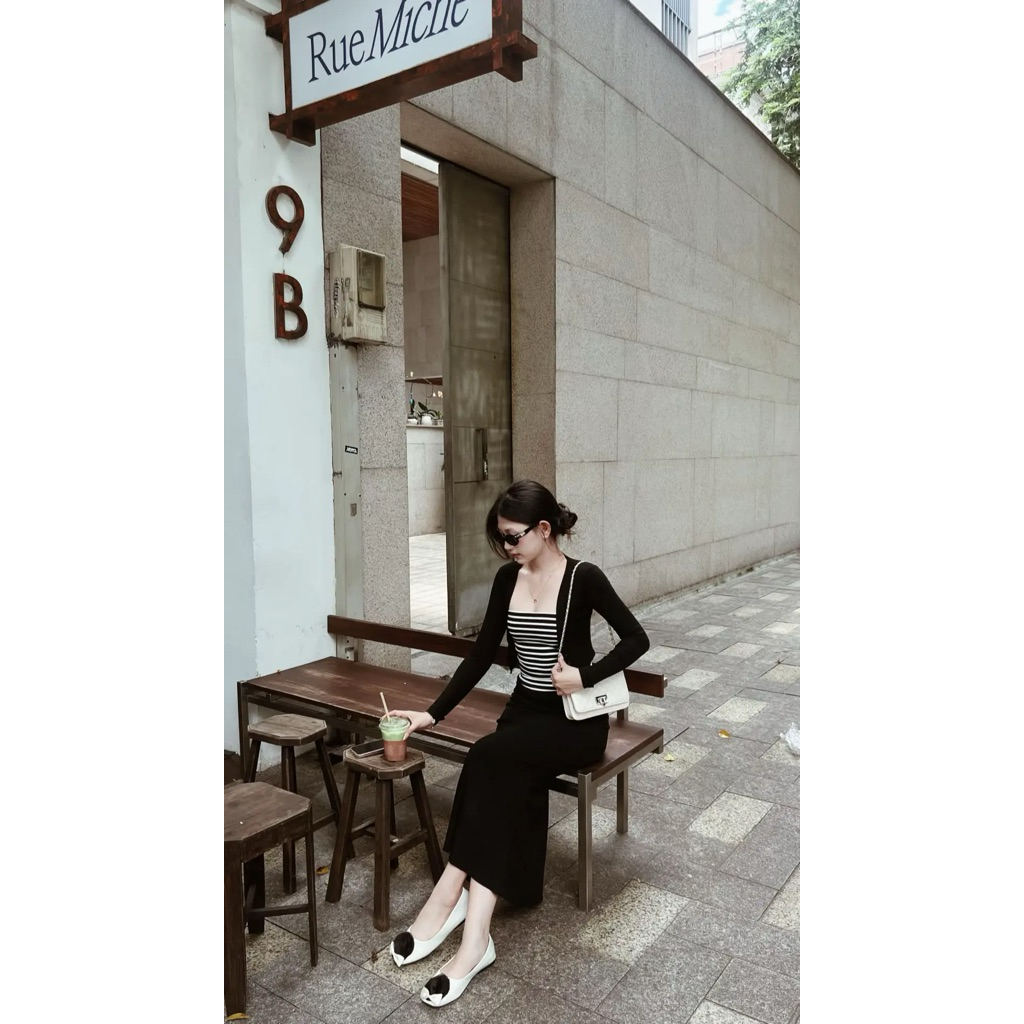 | LYN WEAR | Áo Khoác Cardigan Nữ Tay Dài Ôm Body Croptop 4 Nút ngắn Hở Eo Gợi Cảm