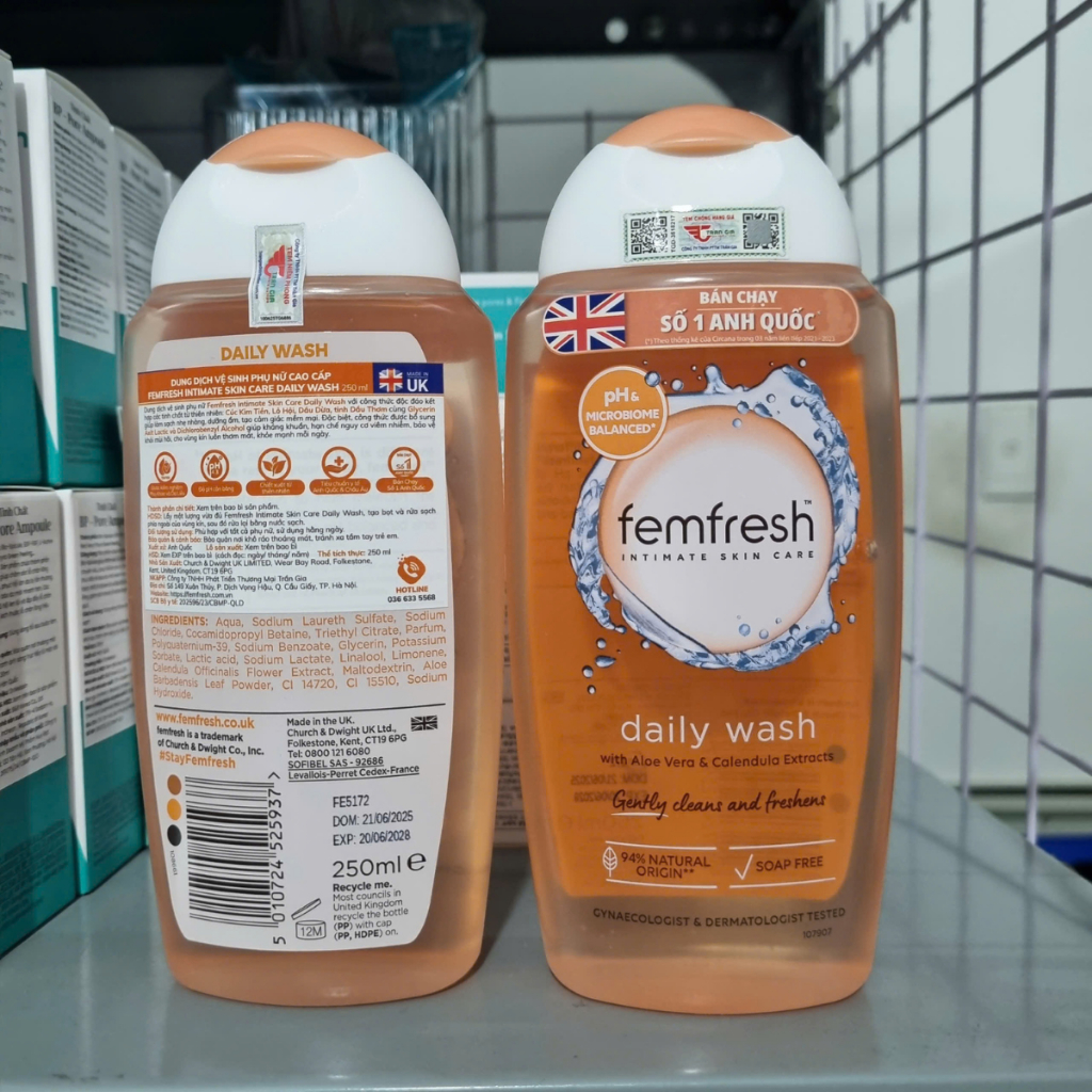 Dung dịch vệ phụ nữ Femfresh Daily Intimate Wash 50ml/250ml