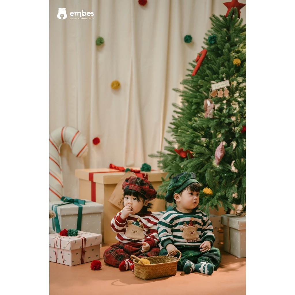[Embes-Santa's Present] Tất Noel Cho Bé, Set 4 Đôi Tất  Hoạ Tiết Chống Trơn Trượt Cho Bé Từ 1-4 Tuổi