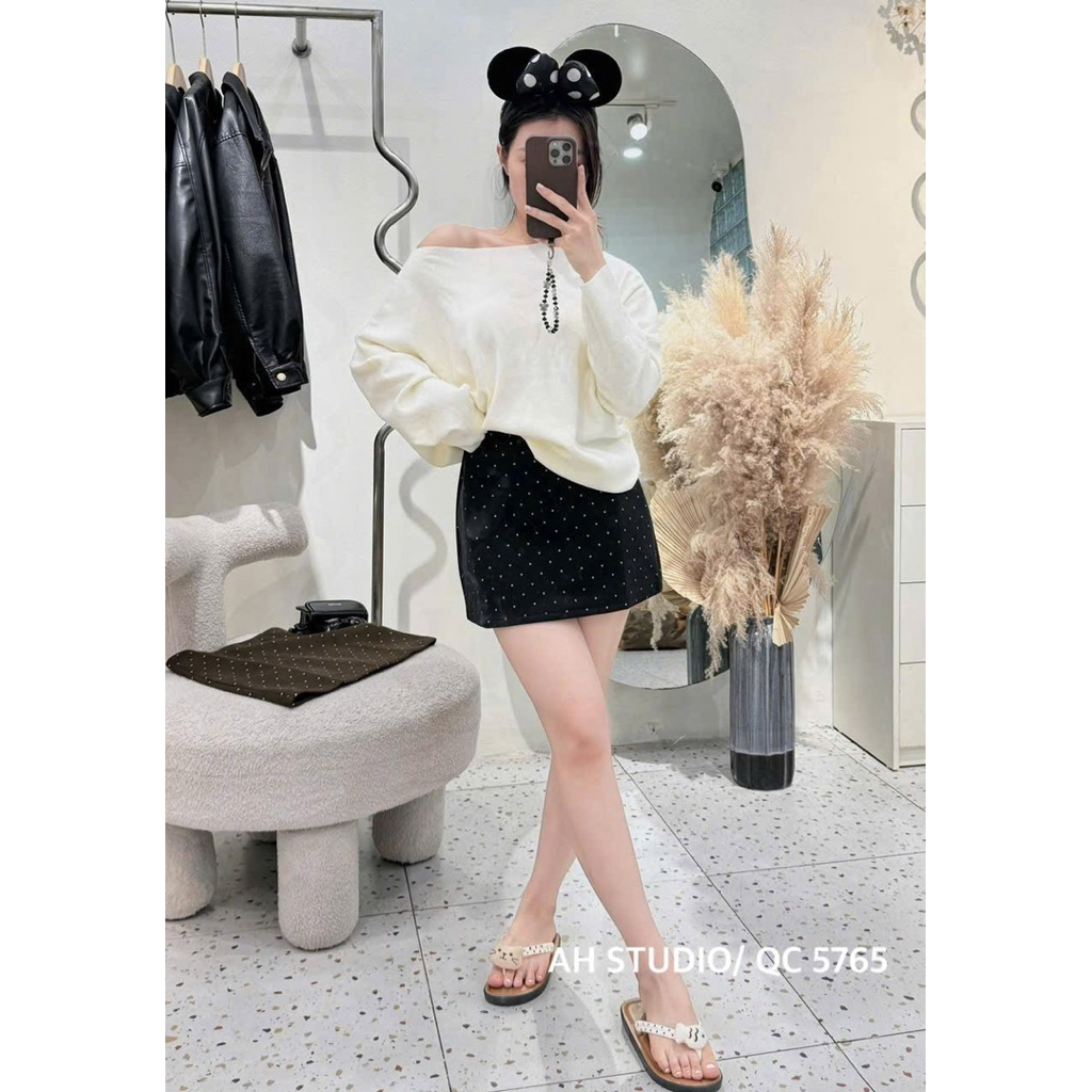 Chân váy chữ A chấm bi 3 màu Nữ the.sweaterweather TSW