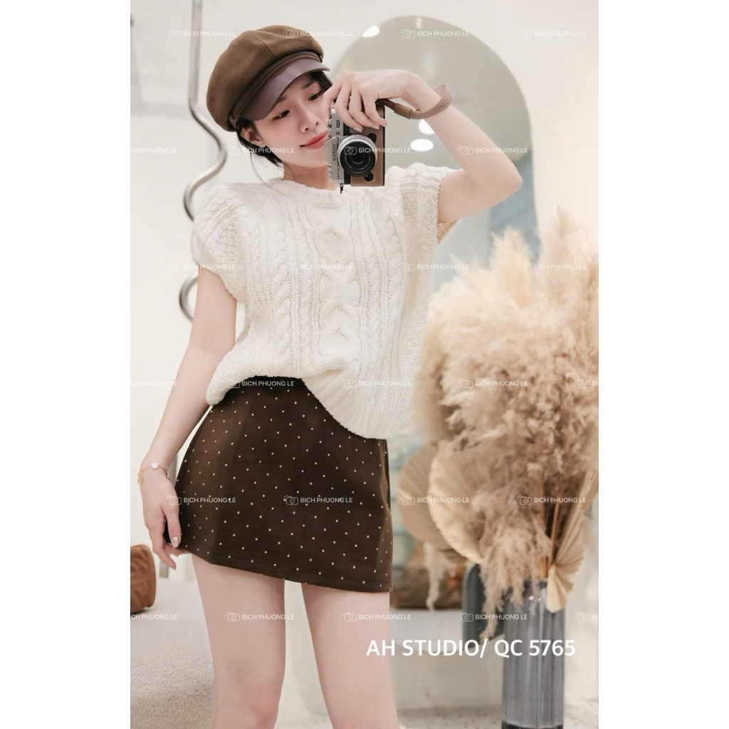 Chân váy chữ A chấm bi 3 màu Nữ the.sweaterweather TSW
