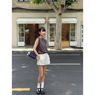 Tripe Shorts/By Cor/ Quần giả váy Linen sọc