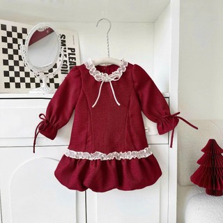Váy Noel Bé Gái Tone đỏ công chúa SCEKIDS size 8-27kg tay dài phối ren trắng Chất liệu dạ text cao cấp