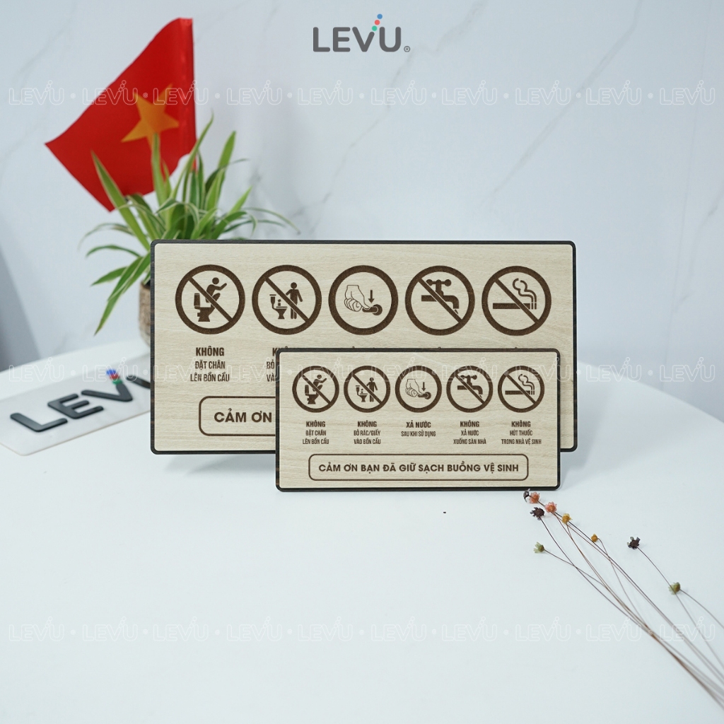 Bảng gỗ thông báo giữ sạch buồng vệ sinh chung BG110, biển hiệu trang trí nội quy wc