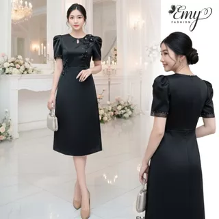 Đầm Đen Dự Tiệc Thiết Kế EMY Thời Trang Cao Cấp EM9695 Vải Phi Thun Sang Chảnh Trung Niên
