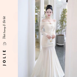 Đầm Dạ Hội Dáng Dài Đuôi Cá Trễ Vai Phối Tay Lưới Xuyên Thấu Chiết Eo Nhún Thun Màu Kem
