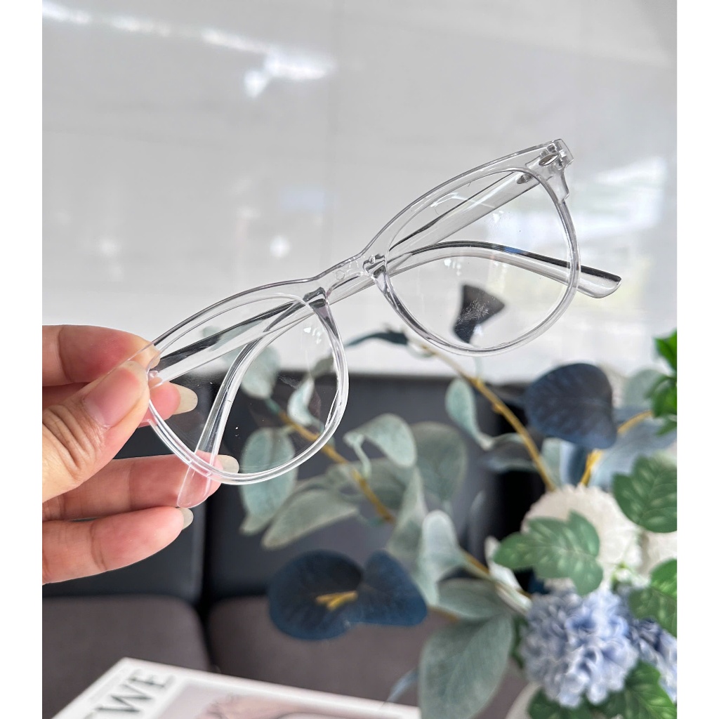 Kính trong suốt gọng nhựa cho cả nam & nữ