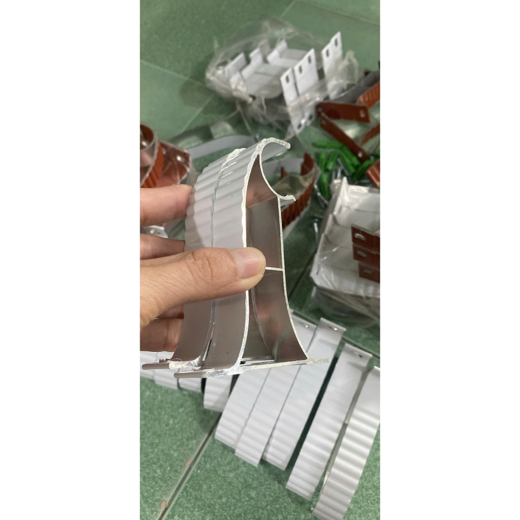 Giá đỡ thanh treo rèm, bát đỡ thanh treo rèm ( phụ kiện rèm việt Hàn)
