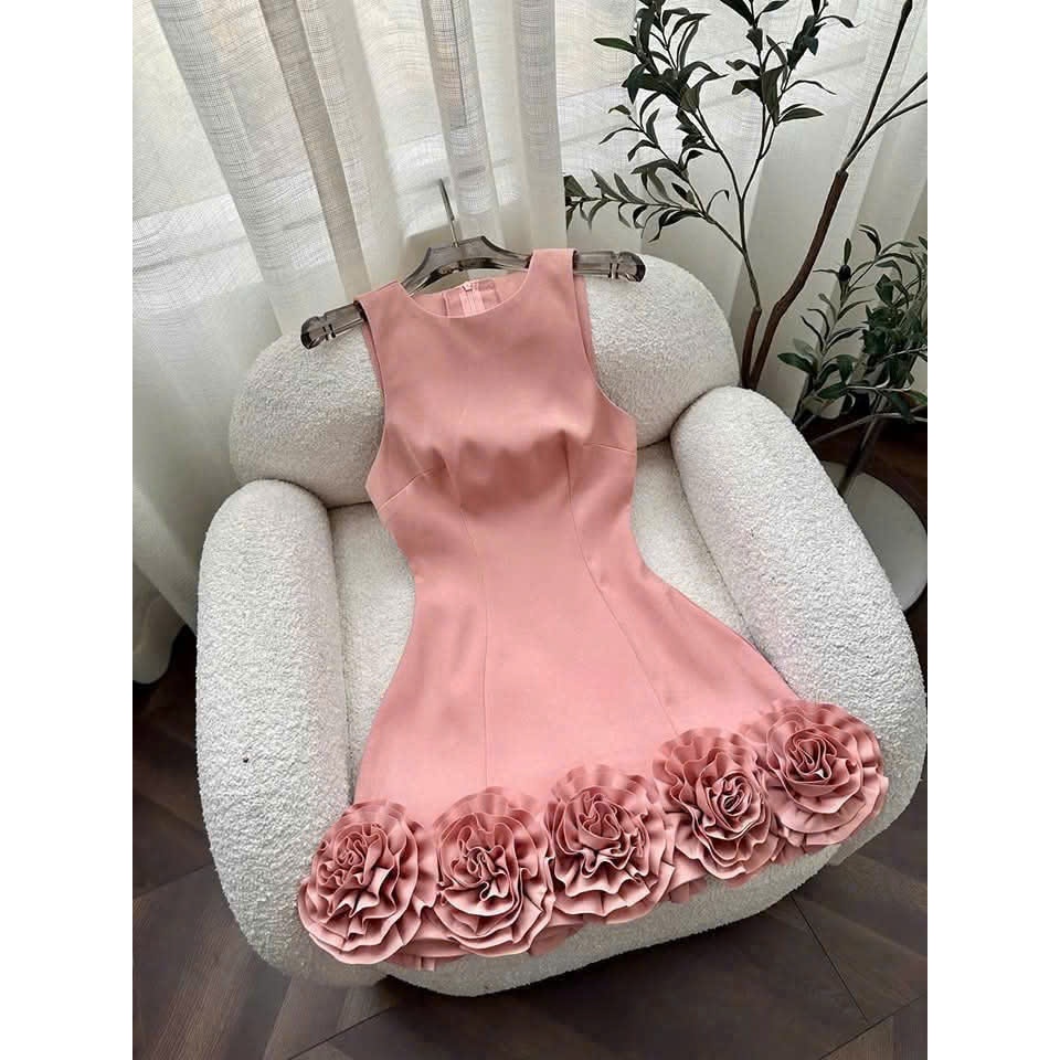 váy tapta cao cấp đi tiệc, váy thiết kế sát nách kết viền bông trước sau sang chảnh kiểu dáng nhẹ nhàng kín đáo