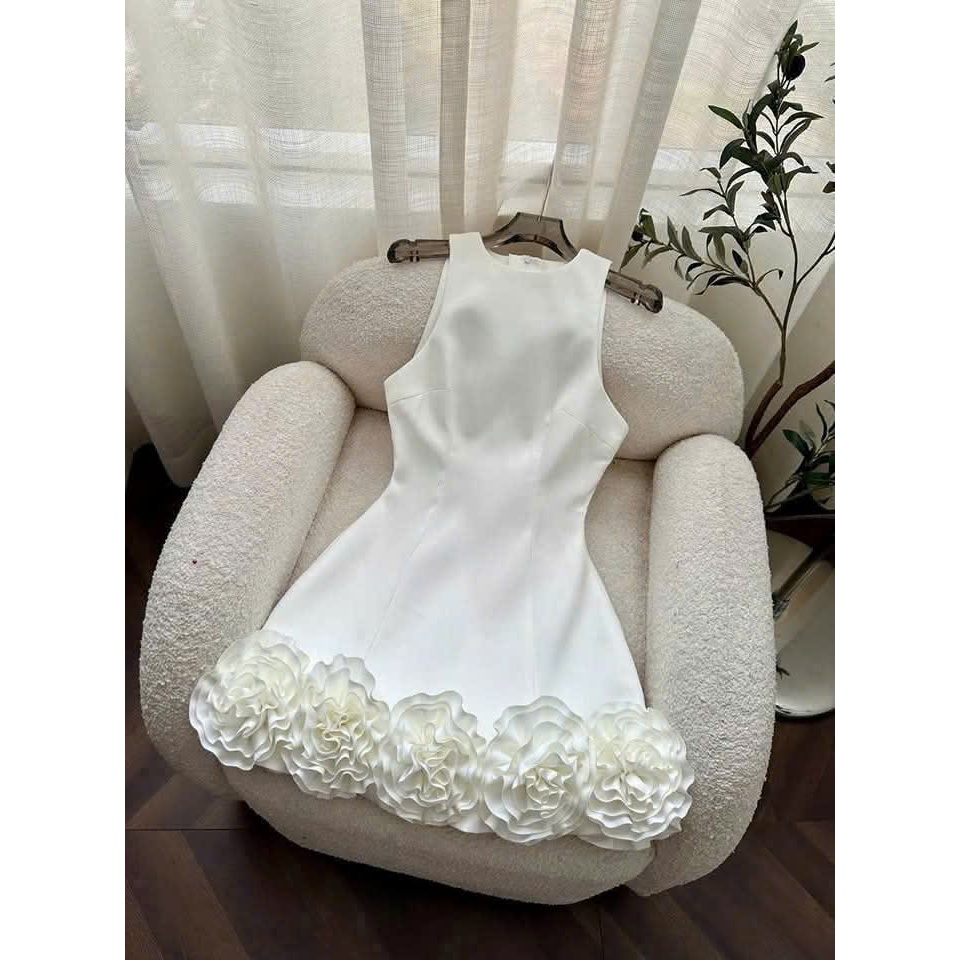 váy tapta cao cấp đi tiệc, váy thiết kế sát nách kết viền bông trước sau sang chảnh kiểu dáng nhẹ nhàng kín đáo