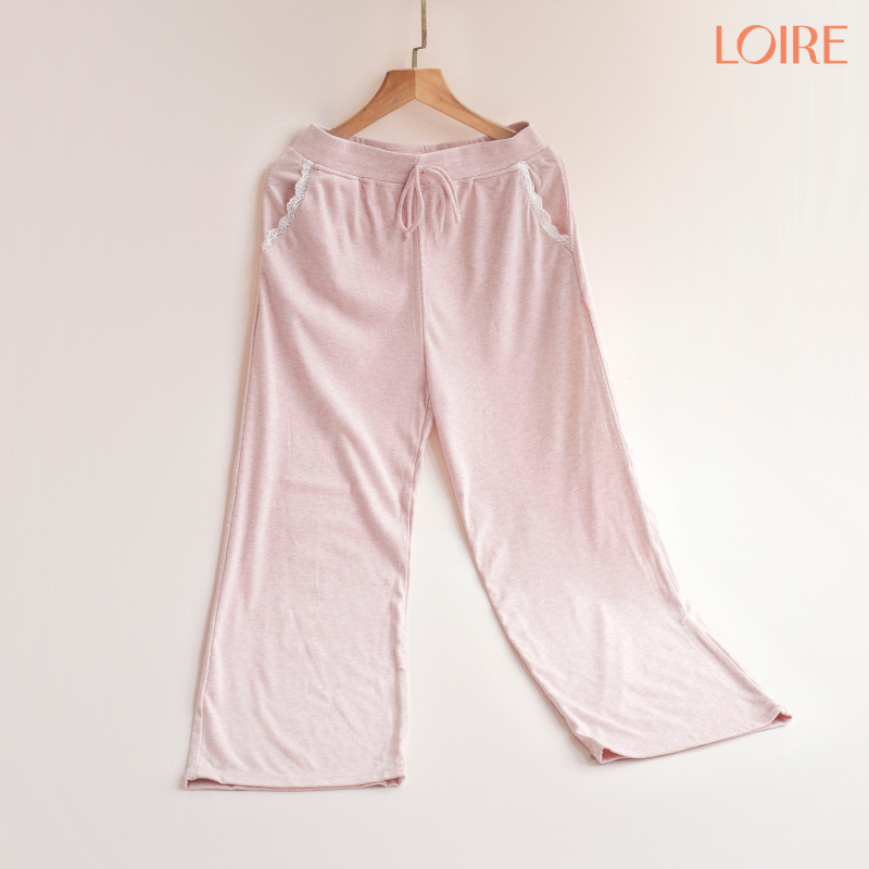 Bộ Đồ Ngủ Loire FDMN250337 Chất Cotton Dáng Dài Tay Nhấn Ren Mềm