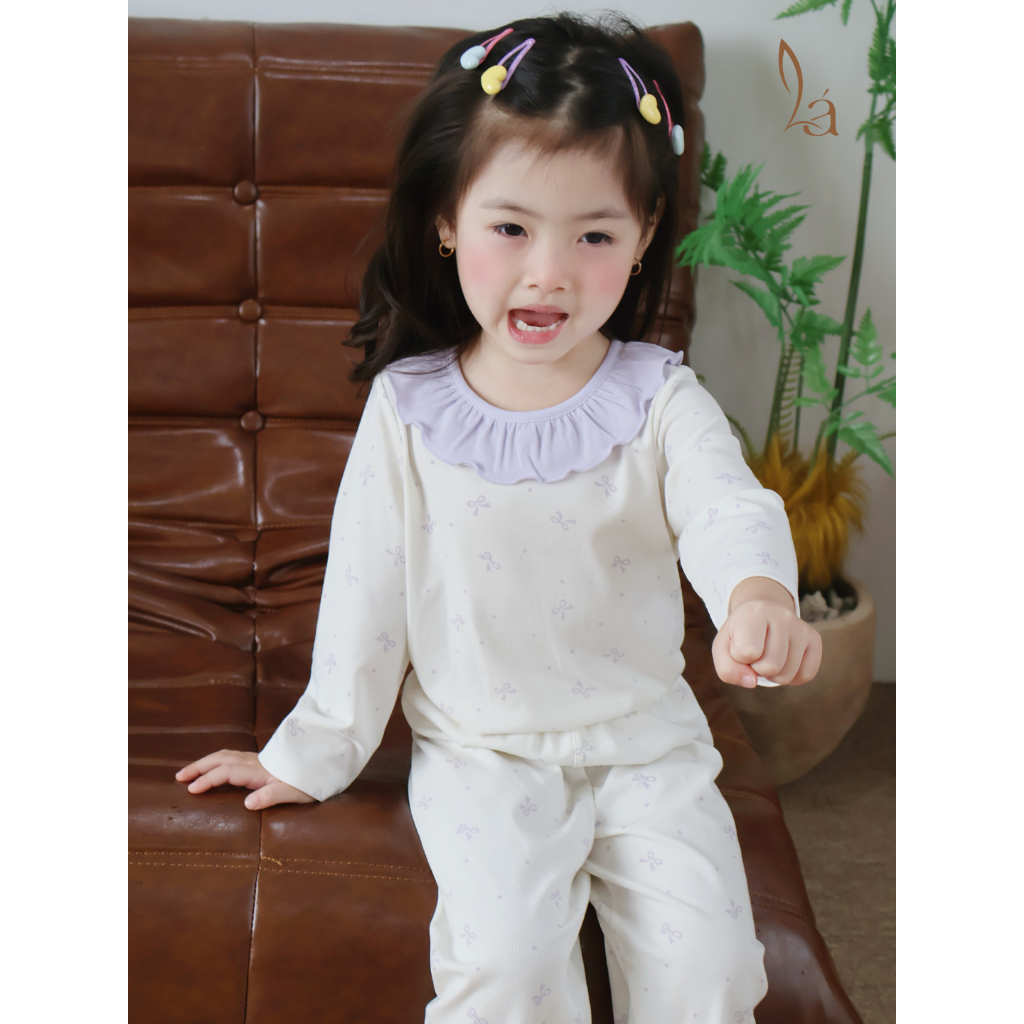 Bộ dài tay bé gái Lyocell Lá Homewear A348,  đồ dài cho bé cổ bèo xinh xắn hoa nhí nơ