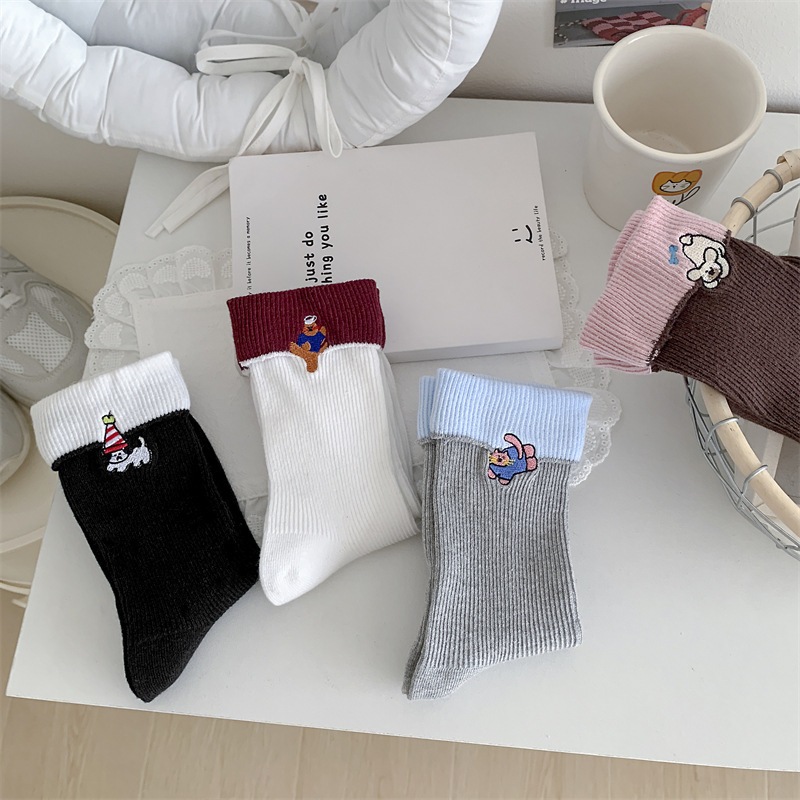 Vớ Tất hoạt hình icon MÈO & CÚN phong cách thể thao, năng động.