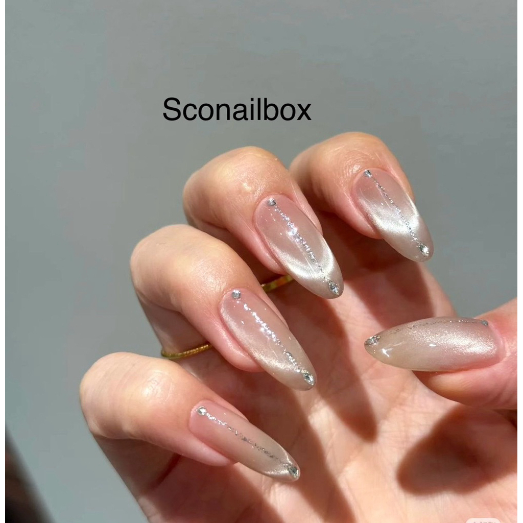 ( hoả tốc,) NAIL BOX MẮT MÈO NUDE VẼ NHŨ DỌC ẤN TƯỢNG