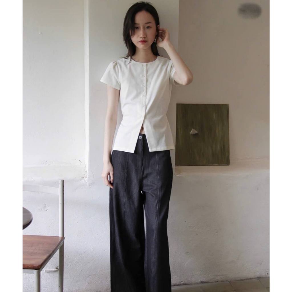 𝗔𝗰𝗲  A06 - Áo Linen cổ tròn