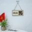 Bảng gỗ treo 2 mặt Busy - Available trang trí nhà cửa BG70