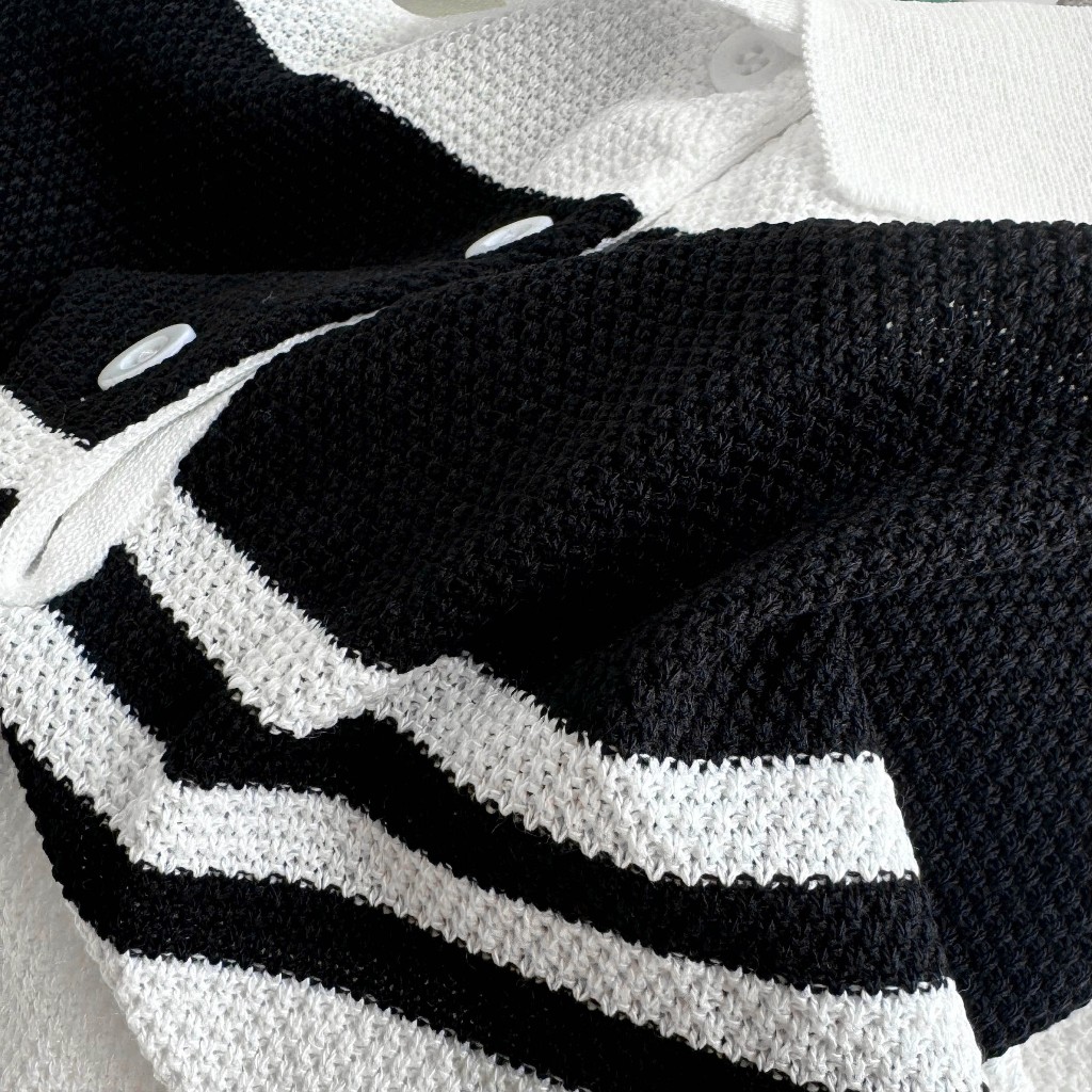 Áo Len Mirage Bảng To Đen Local Brand Chất Len Mongtoghi Mềm Mịn Thoáng Mát.