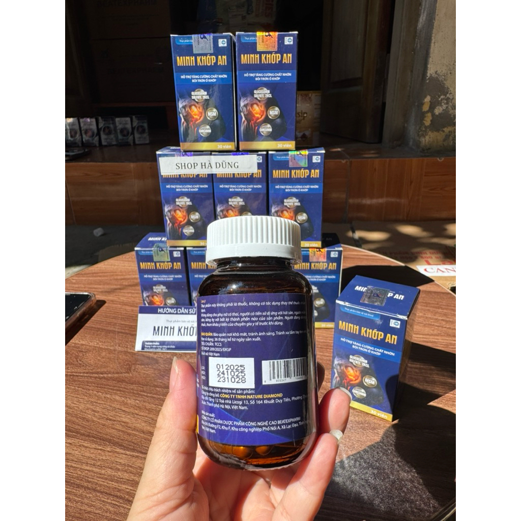 MINH KHỚP AN- GLUCOSAMIN, hỗ trợ tăng cường chất nhờn bôi trơn ổ khớp, giúp cải thiện vận động linh hoạt