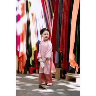 Aó dài cho bé gái màu hồng chất gấm lụa loại 1, áo dài tết cho bé gái sz 10-30kg