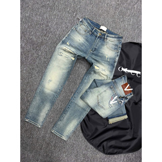 Quần jean nam wash sáng rách có lót form slim fit cao cấp – phối họa tiết sau túi – phong cách streetwear cá tính