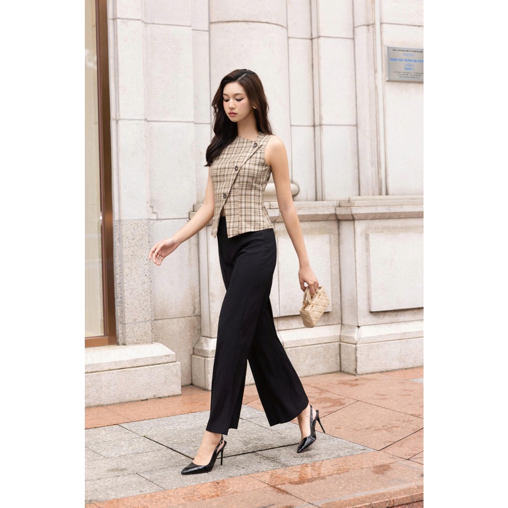 LABAVISTA Áo gile họa tiết caro vải chéo phom lửng tôn dáng phong cách năng động hiện đại