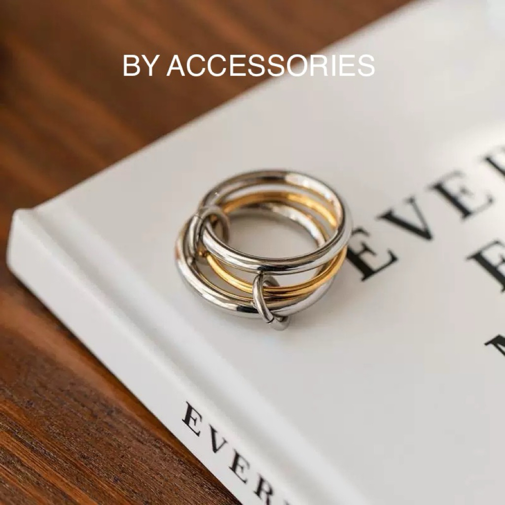 Nhẫn nữ unisex titan kiểu phối 3 vòng tròn mỏng dày khác màu đan xen mạ vàng 18K không gỉ WR2524 BY ACCESSORIES