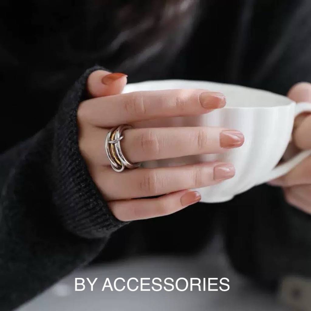 Nhẫn nữ unisex titan kiểu phối 3 vòng tròn mỏng dày khác màu đan xen mạ vàng 18K không gỉ WR2524 BY ACCESSORIES