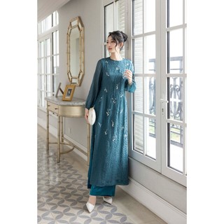 SWANLAKE | Áo Dài Cách Tân Nữ Dáng Suông Cổ Tròn Tay Dài Vải Xốp Hàn Thêu Hoa Thanh Lịch Tết L13138