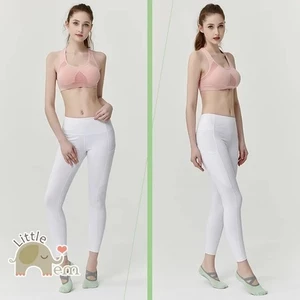 🧦 Tất Yoga Nữ Kiểu Dáng Hàn Quốc – Quai Chéo Ôm Chân, Chống Trượt, Co Giãn Tốt