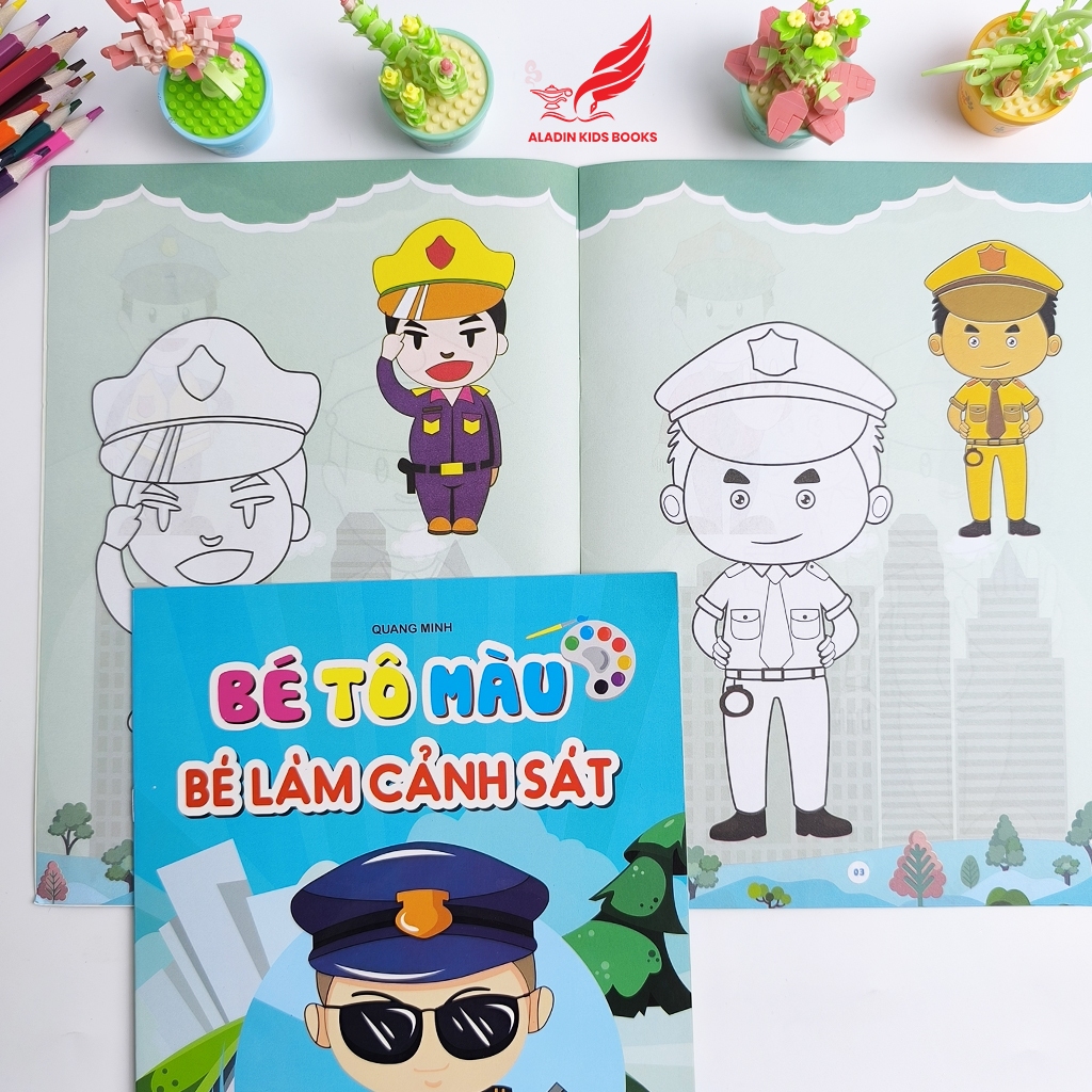 Sách-Bộ 4 Quyển Bé Tô Màu Chủ Đề Xe Hơi – Xe Mô Tô – Chú Bộ Đội – Bé Làm Cảnh Sát