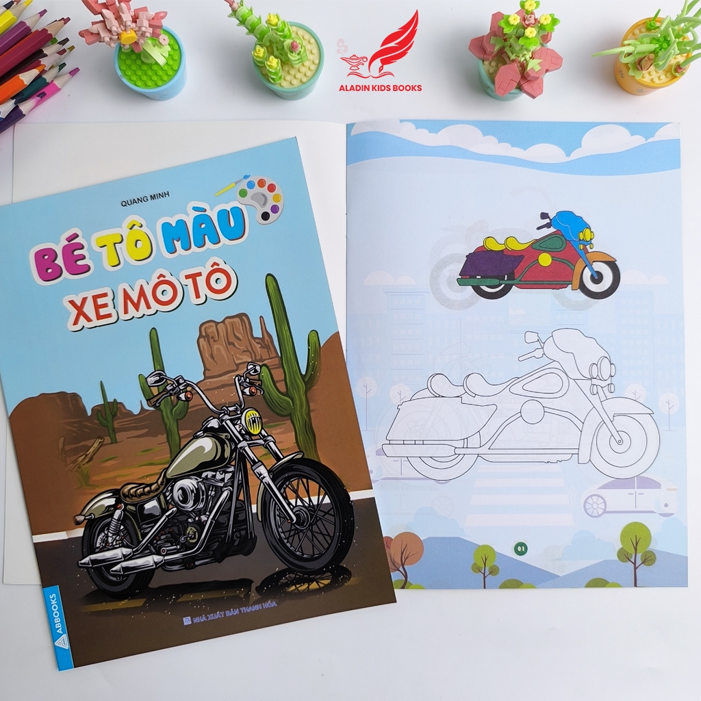 Sách-Bộ 4 Quyển Bé Tô Màu Chủ Đề Xe Hơi – Xe Mô Tô – Chú Bộ Đội – Bé Làm Cảnh Sát